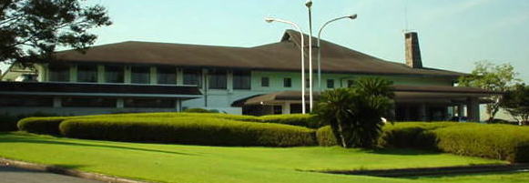 鶴舞カントリー倶楽部