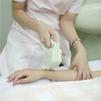 サロン・ビードロ