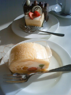 六花亭 春採店喫茶室