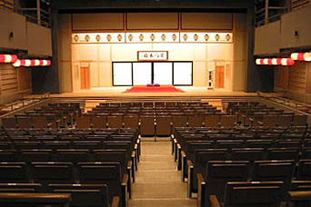 横浜にぎわい座